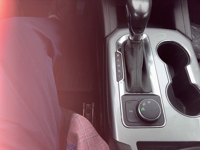Used 2019 Chevrolet Blazer LT FWD image 23
