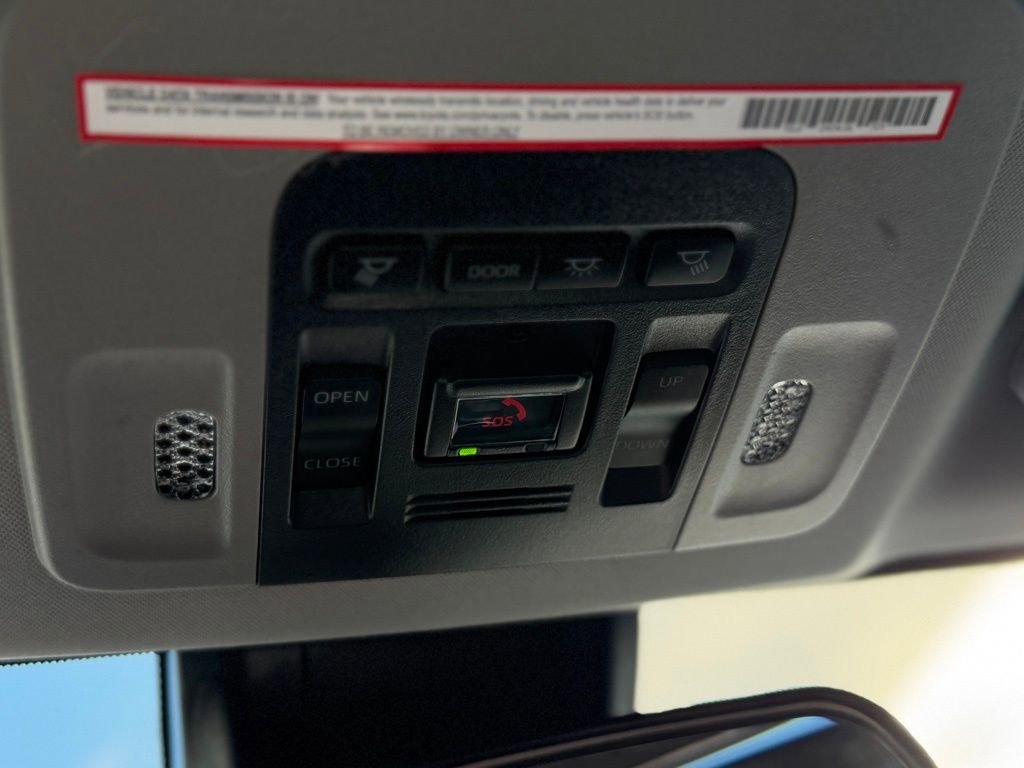 Used 2023 Toyota Camry SE image 21