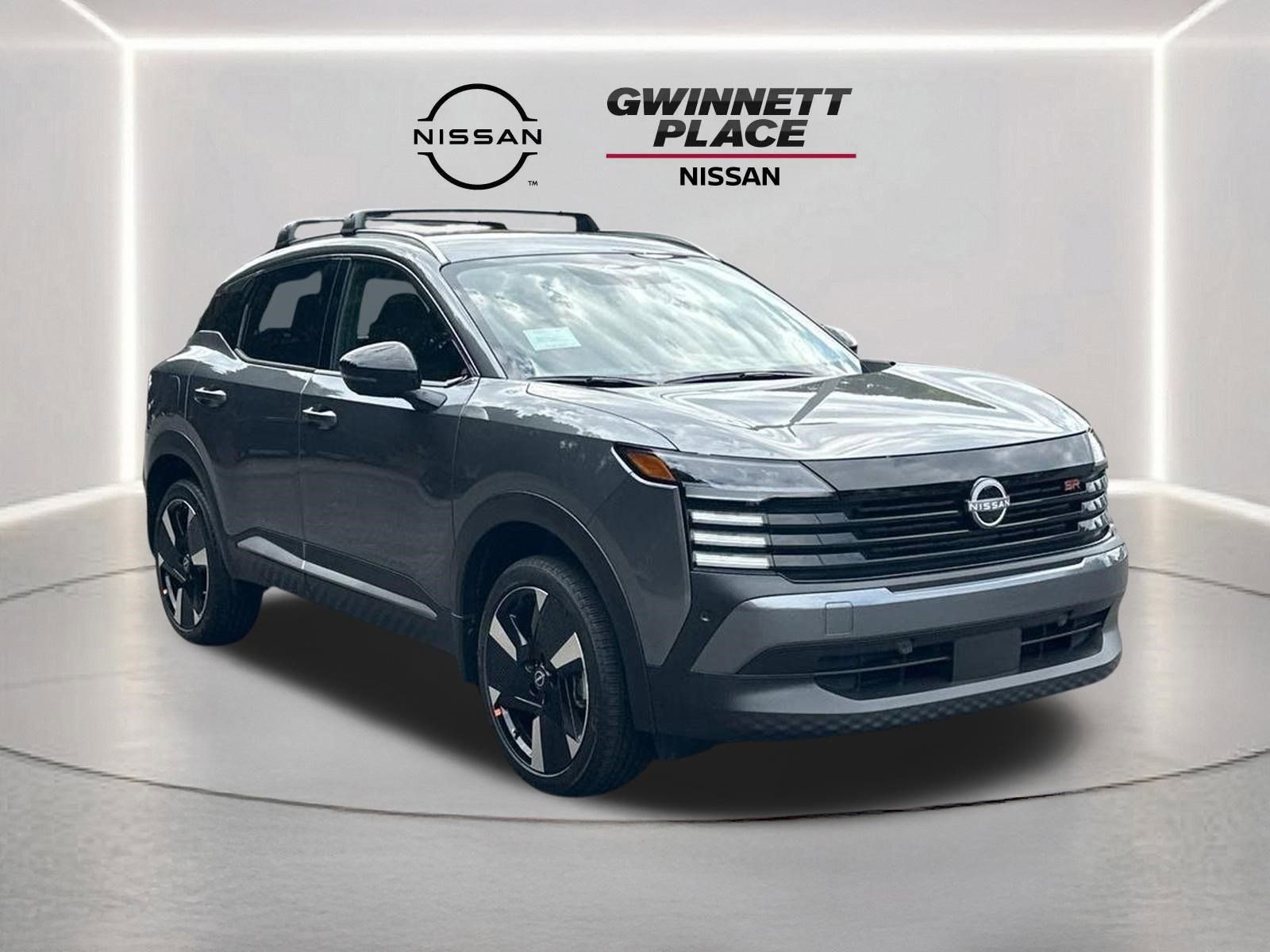 New 2026 Nissan Kicks SR image 3