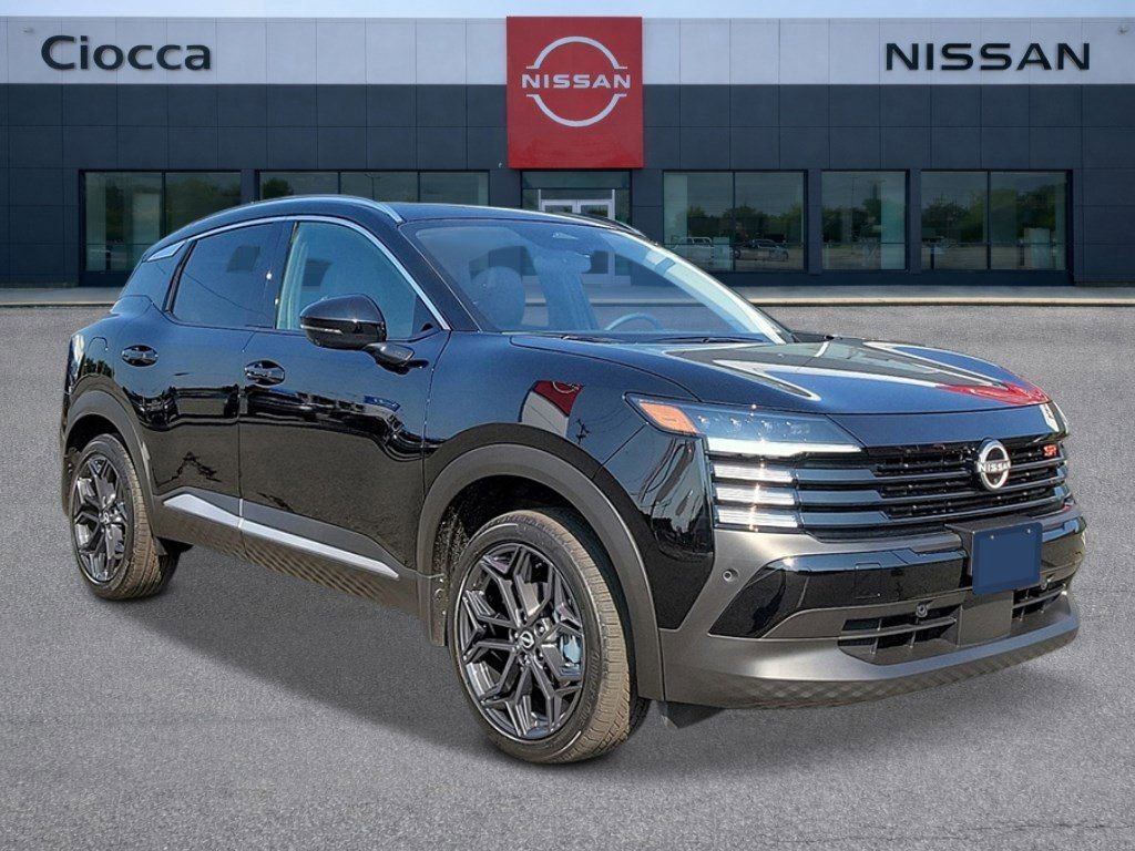 New 2025 Nissan Kicks SR w/ SR Premium Package image 4