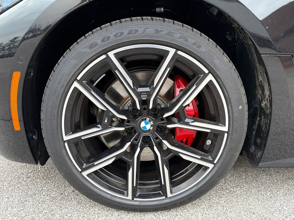 New 2026 BMW i4 xDrive40i AWD/4WD image 9