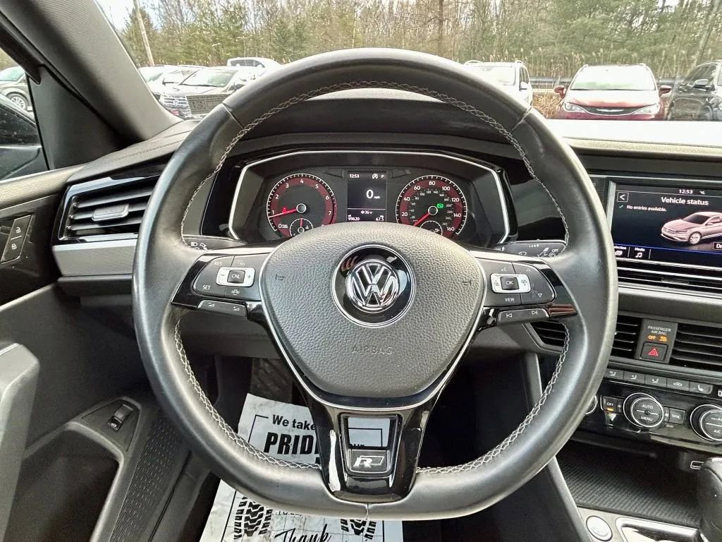 Used 2019 Volkswagen Jetta R-Line image 20