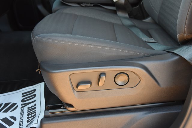 Used 2024 Chevrolet Silverado 1500 Custom w/ Turbomax Blackout Package AWD/4WD image 15
