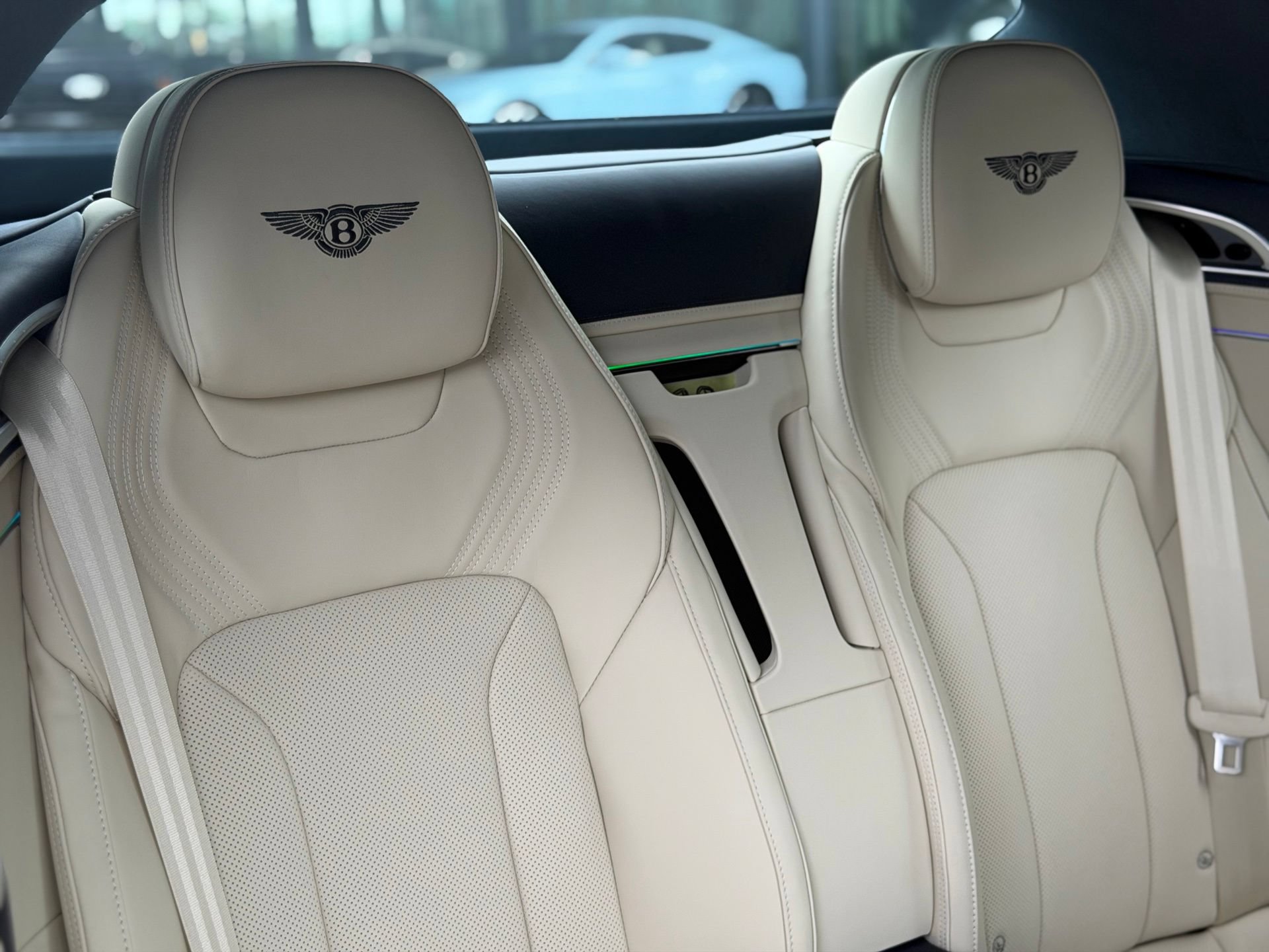 New 2026 Bentley Continental GTC AWD/4WD image 22