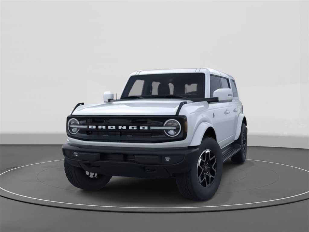New 2025 Ford Bronco Outer Banks image 2