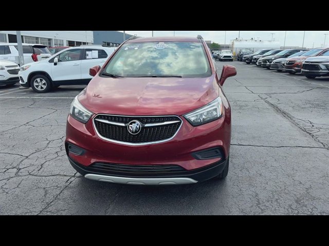 Used 2022 Buick Encore Preferred AWD/4WD image 3