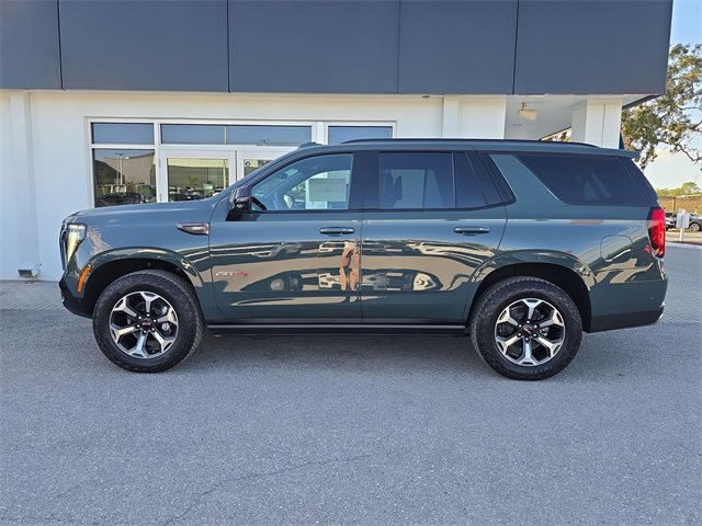 New 2026 GMC Yukon AT4 Ultimate w/ LPO, Floor Liner Package image 4