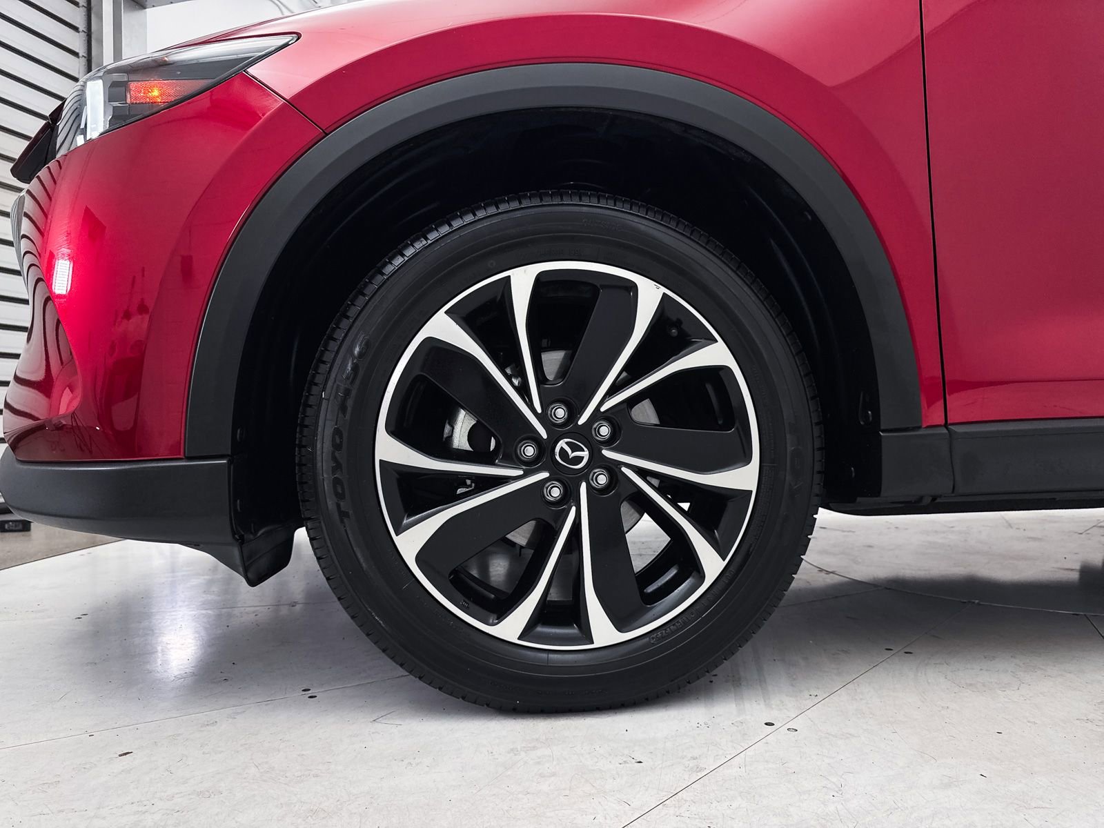 Used 2023 MAZDA CX-5 AWD 2.5 S w/ Premium Plus Pkg image 16