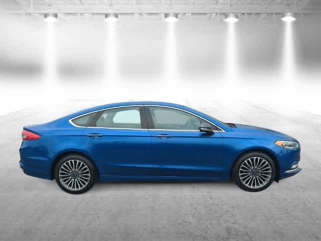 Used 2017 Ford Fusion SE w/ Fusion SE Technology Package AWD/4WD image 9