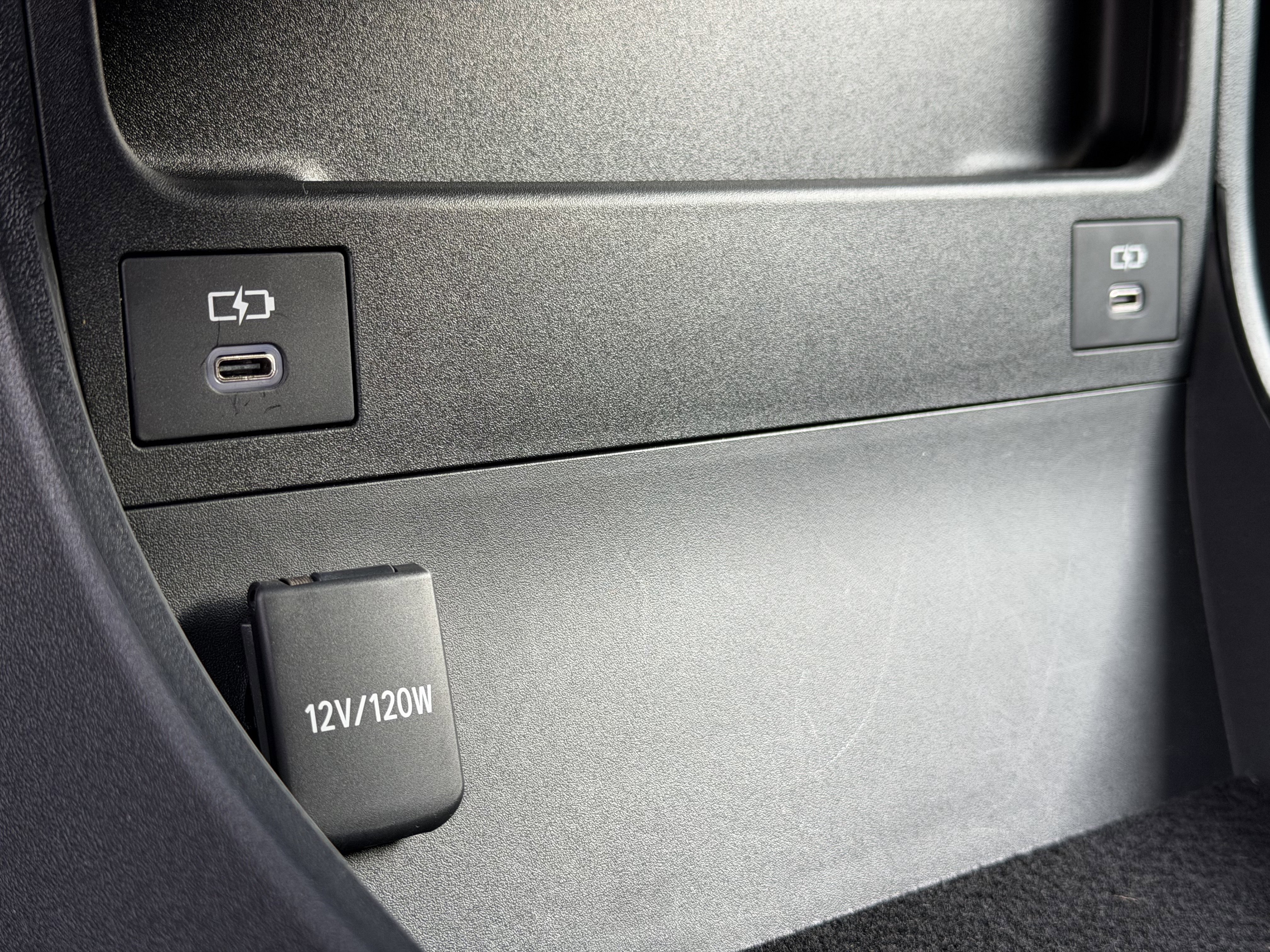 Used 2024 Subaru Solterra Touring w/ Touring Package image 30