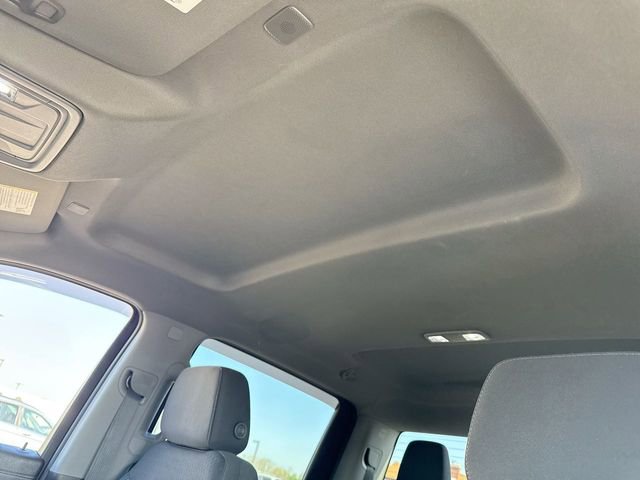 Used 2021 Chevrolet Silverado 1500 LT AWD/4WD image 22