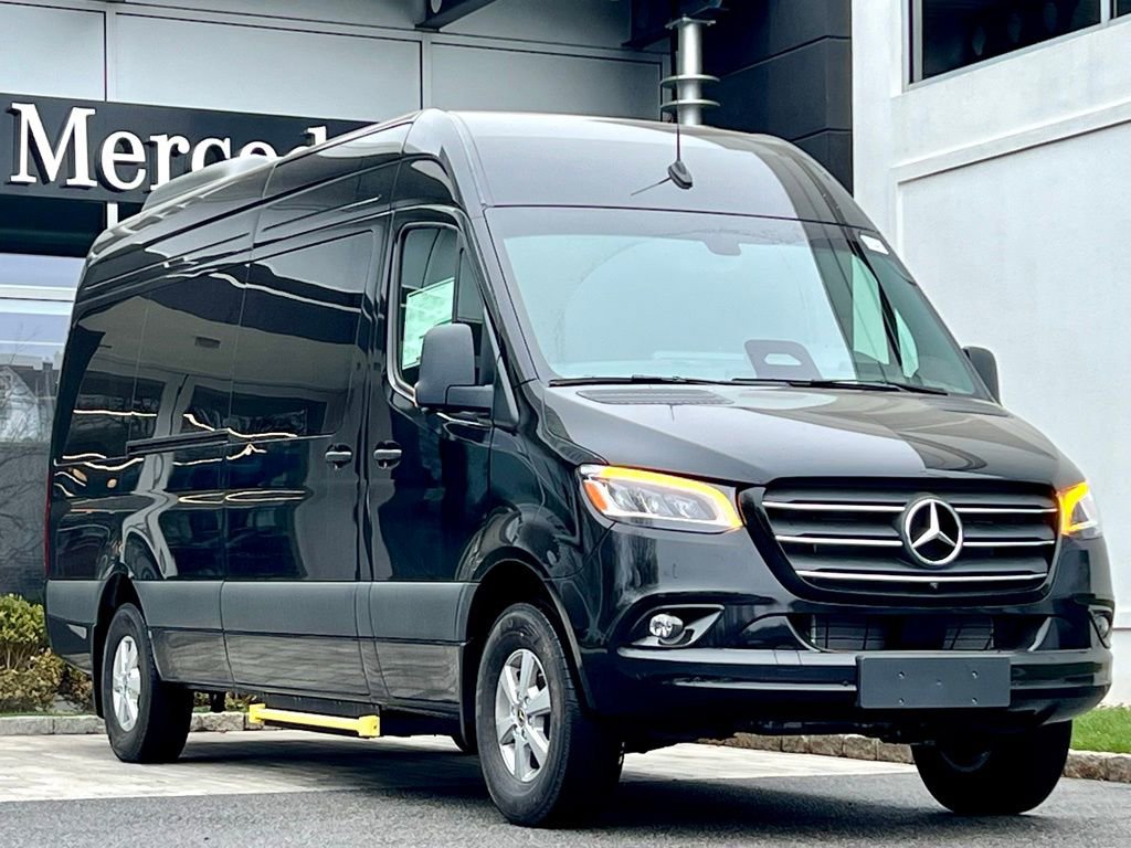 New 2026 Mercedes-Benz Sprinter 2500 image 1