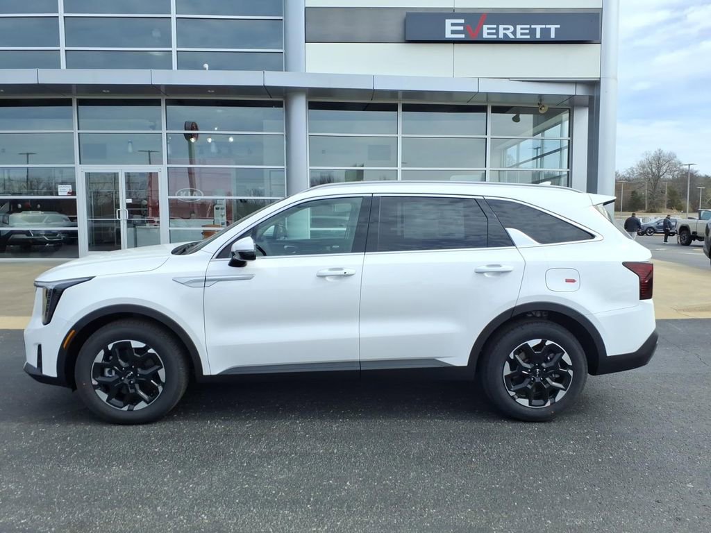 New 2026 Kia Sorento S FWD image 4