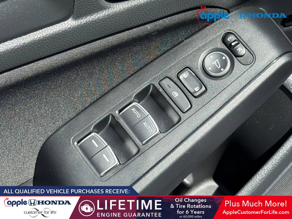 Used 2024 Honda Civic Sport image 9