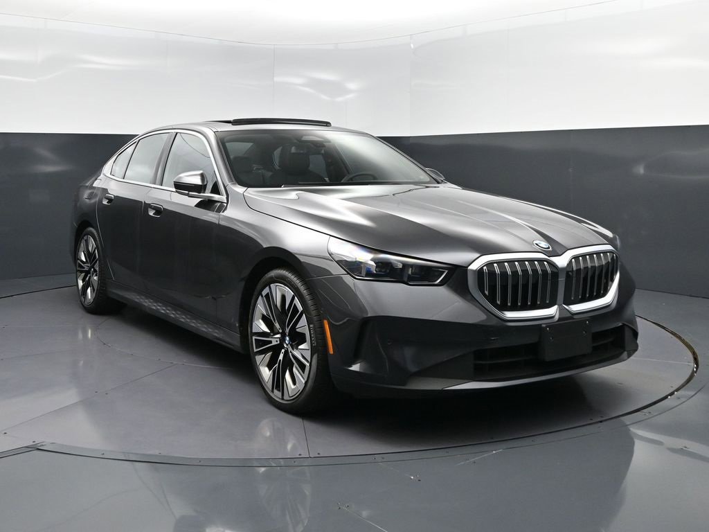 Certified 2024 BMW 530i xDrive image 9