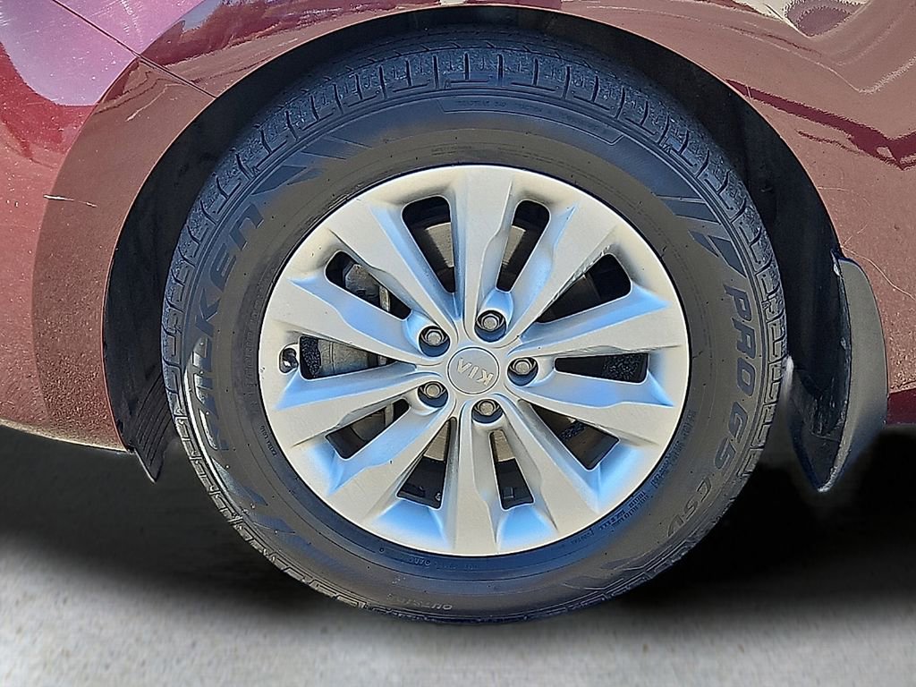 Used 2018 Kia Sedona EX image 11