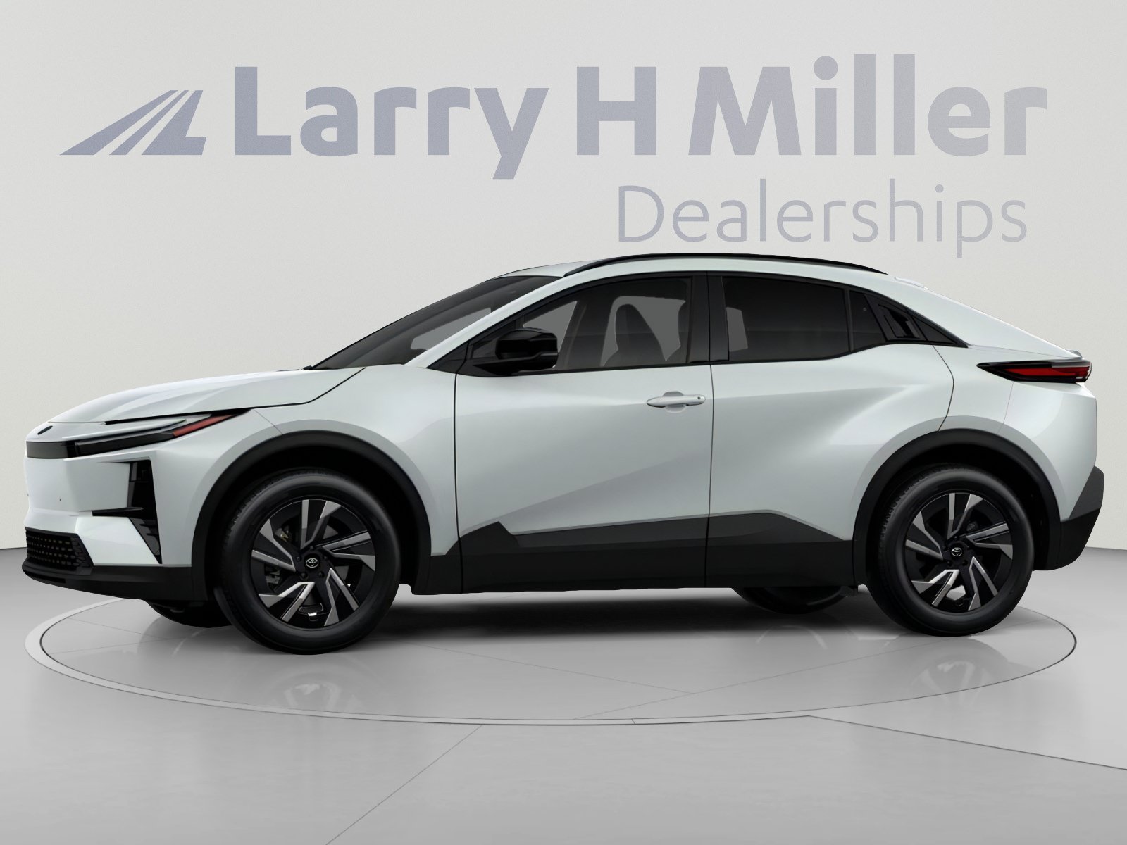New 2026 Toyota C-HR AWD/4WD image 2
