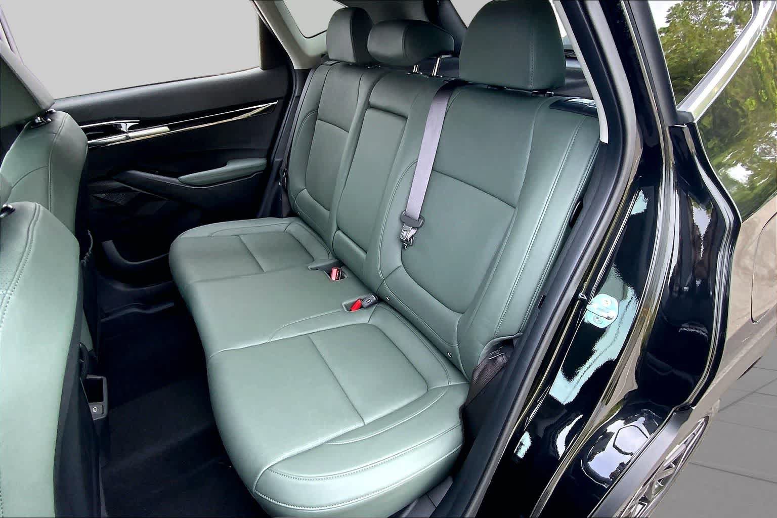 Used 2025 Kia Seltos SX w/ SX Sunroof Package AWD/4WD image 21