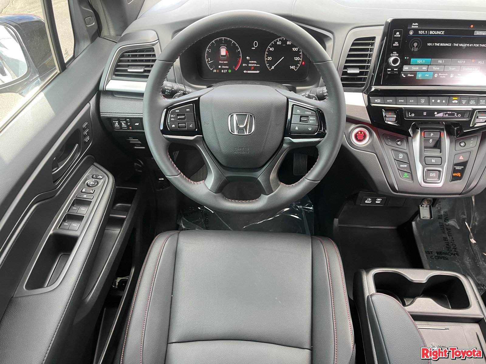 Used 2026 Honda Odyssey Sport-L image 17
