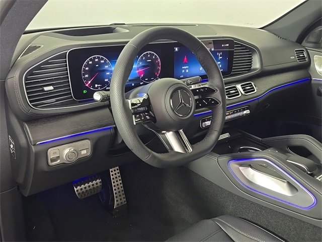 New 2026 Mercedes-Benz GLS 450 4MATIC image 4