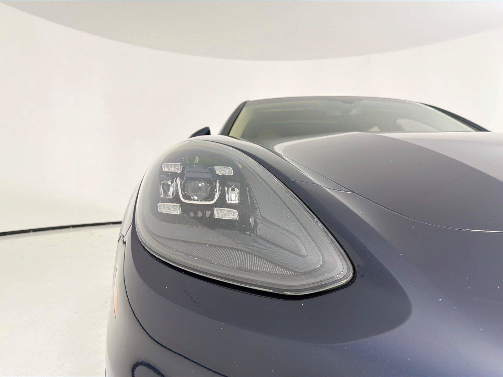 Certified 2020 Porsche Panamera 4 AWD/4WD image 32