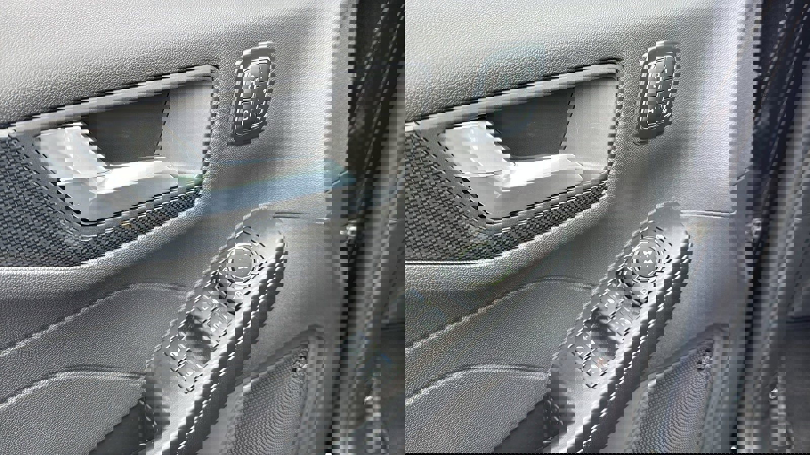 New 2026 Ford Escape ST-Line Select w/ Tech Pack #2 image 13