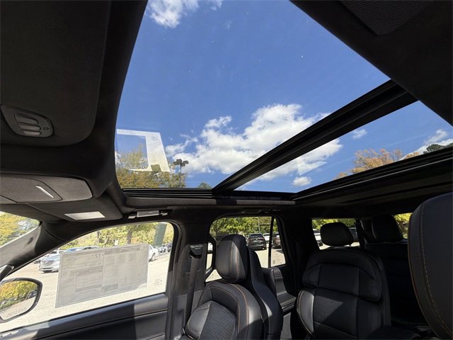 New 2025 Lincoln Navigator L Black Label image 22