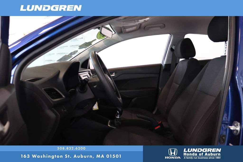 Used 2021 Hyundai Accent SE FWD image 10