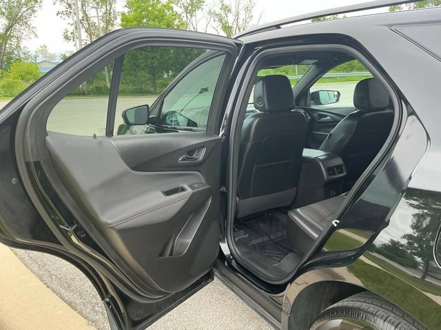 Used 2024 Chevrolet Equinox RS w/ LPO, Floor Liner Package AWD/4WD image 16