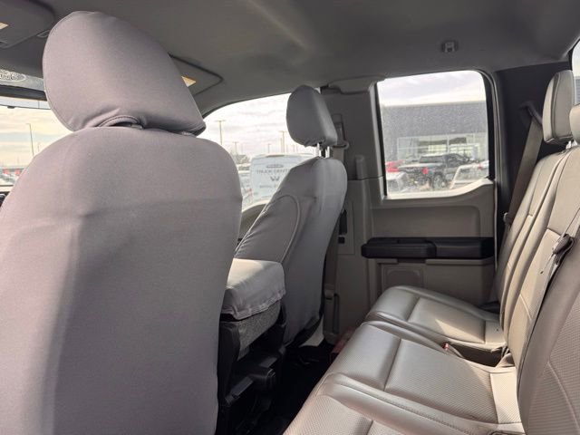 Used 2015 Ford F150 XL w/ Equipment Group 101A Mid AWD/4WD image 27