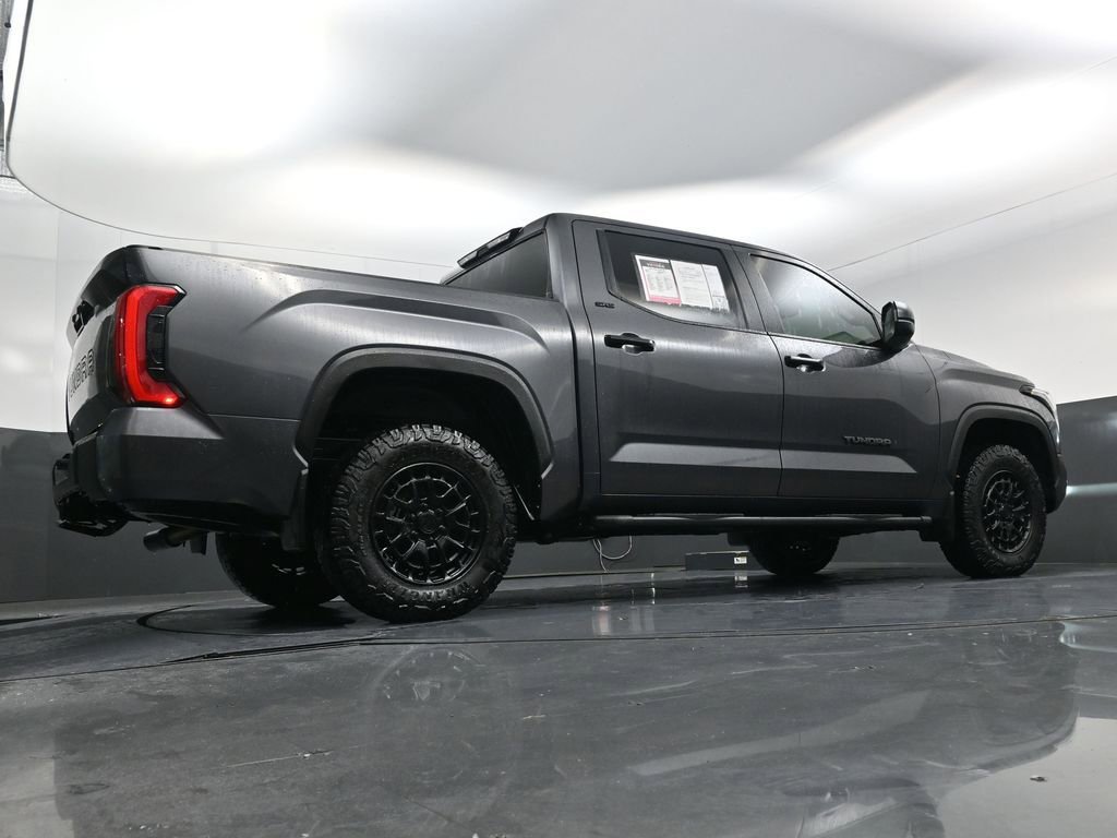 Used 2025 Toyota Tundra SR5 AWD/4WD image 19