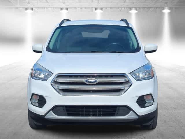 Used 2018 Ford Escape SE w/ SE Sync 3 Package AWD/4WD image 3