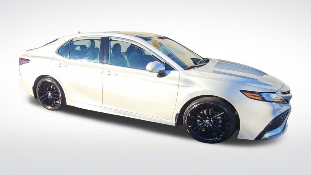 Used 2024 Toyota Camry XSE image 9