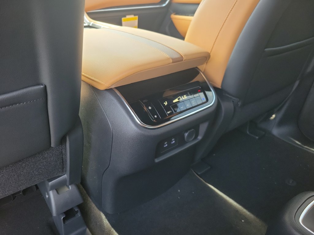 New 2026 Nissan Armada SL RWD image 12
