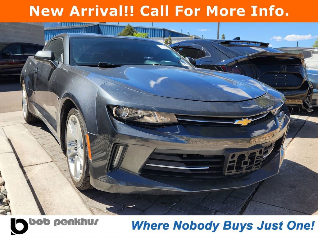 Used 2018 Chevrolet Camaro LT RWD image 1