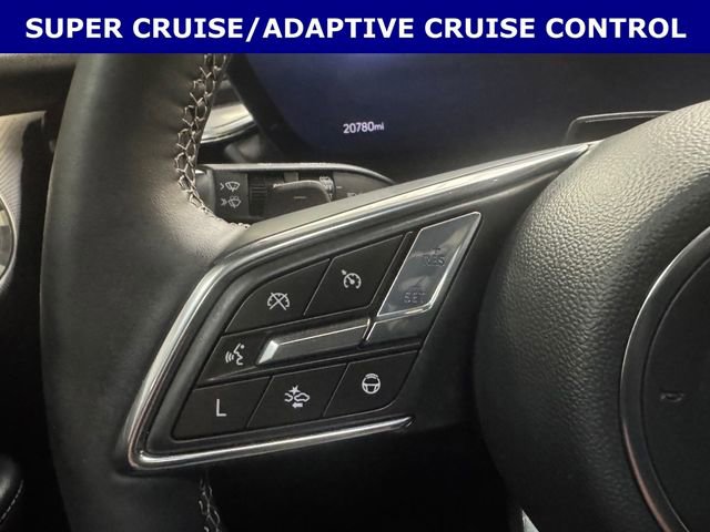 Used 2025 Buick Enclave Avenir w/ Super Cruise Package image 18