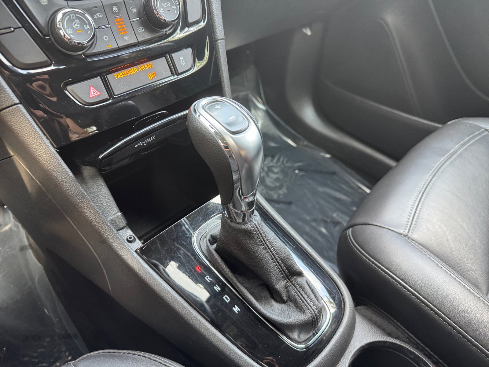 Used 2018 Buick Encore Essence AWD/4WD image 23