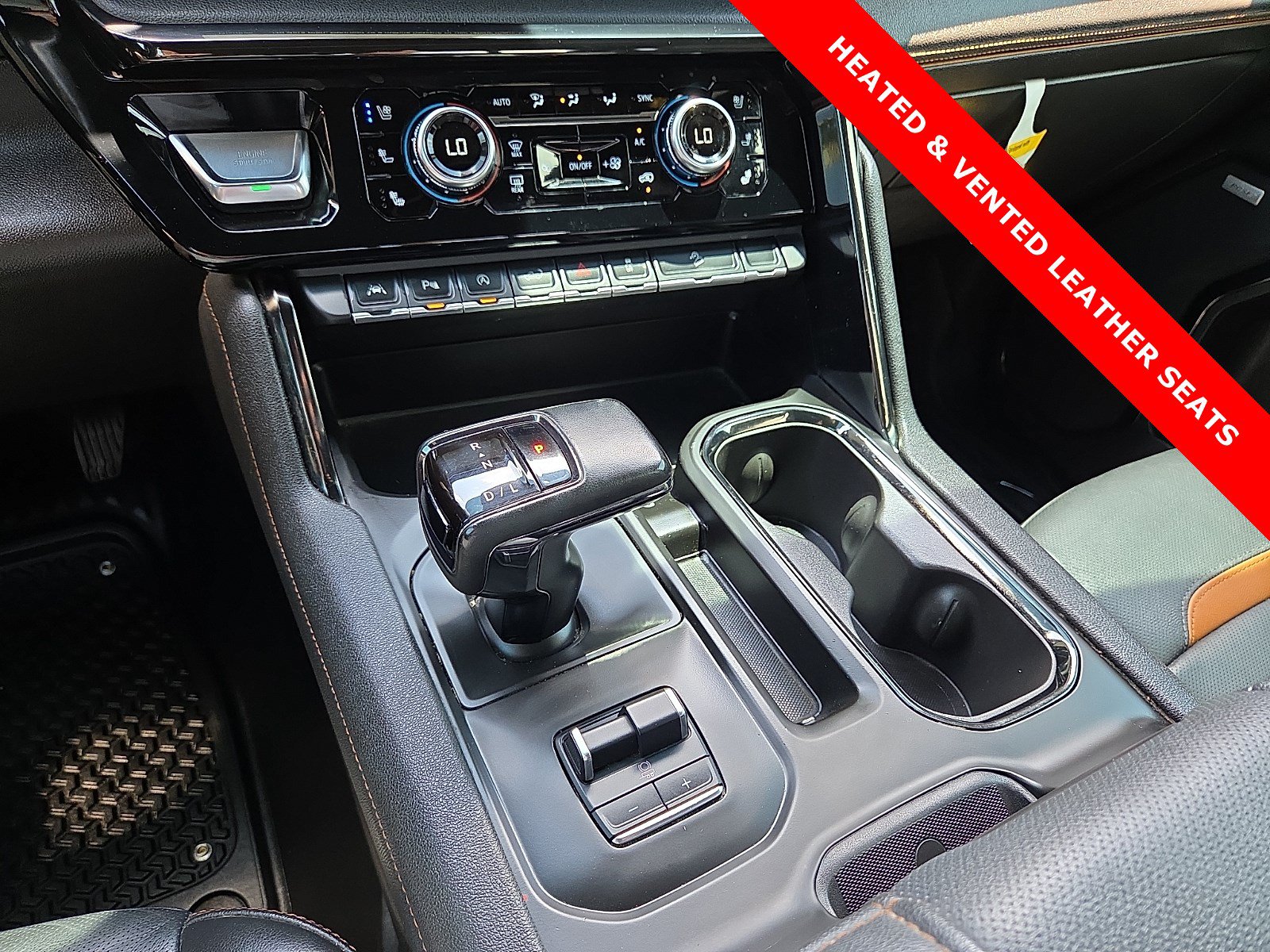 Used 2024 GMC Sierra 1500 AT4 w/ Technology Package AWD/4WD image 25