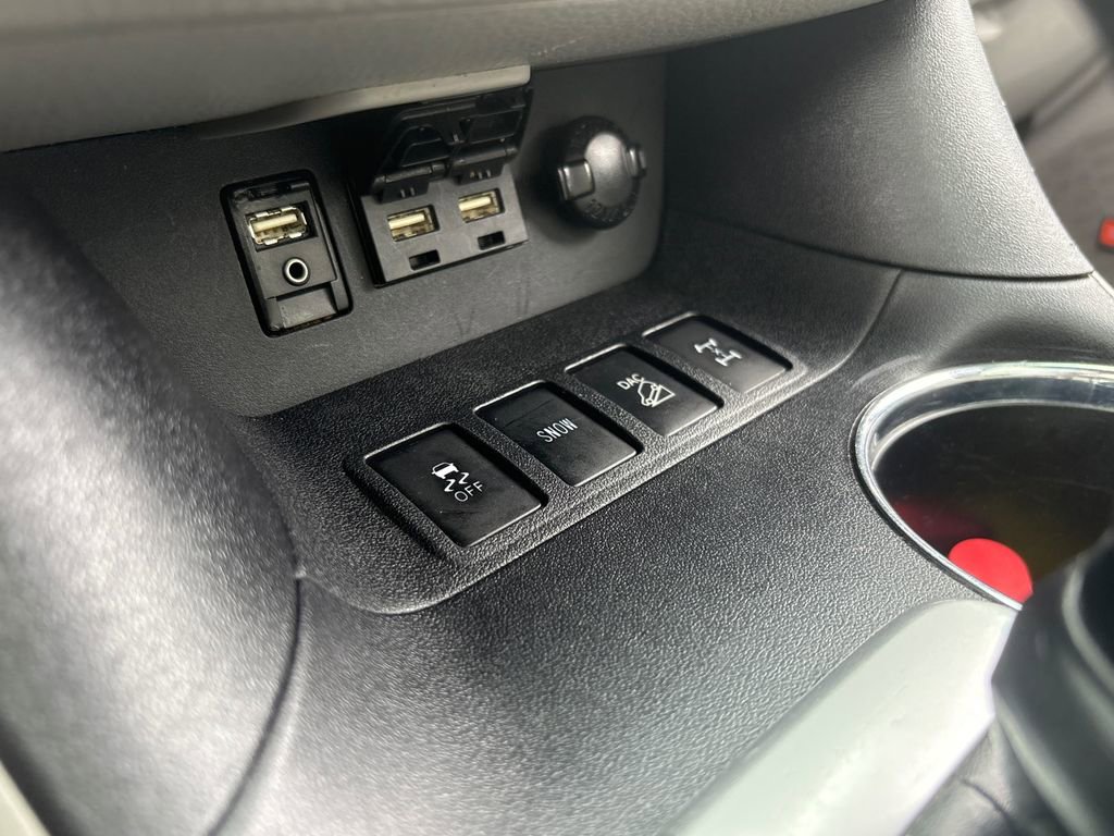 Used 2019 Toyota Highlander Limited Platinum image 27