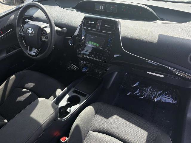 Used 2019 Toyota Prius L Eco w/ Carpet Mat Package FWD image 26