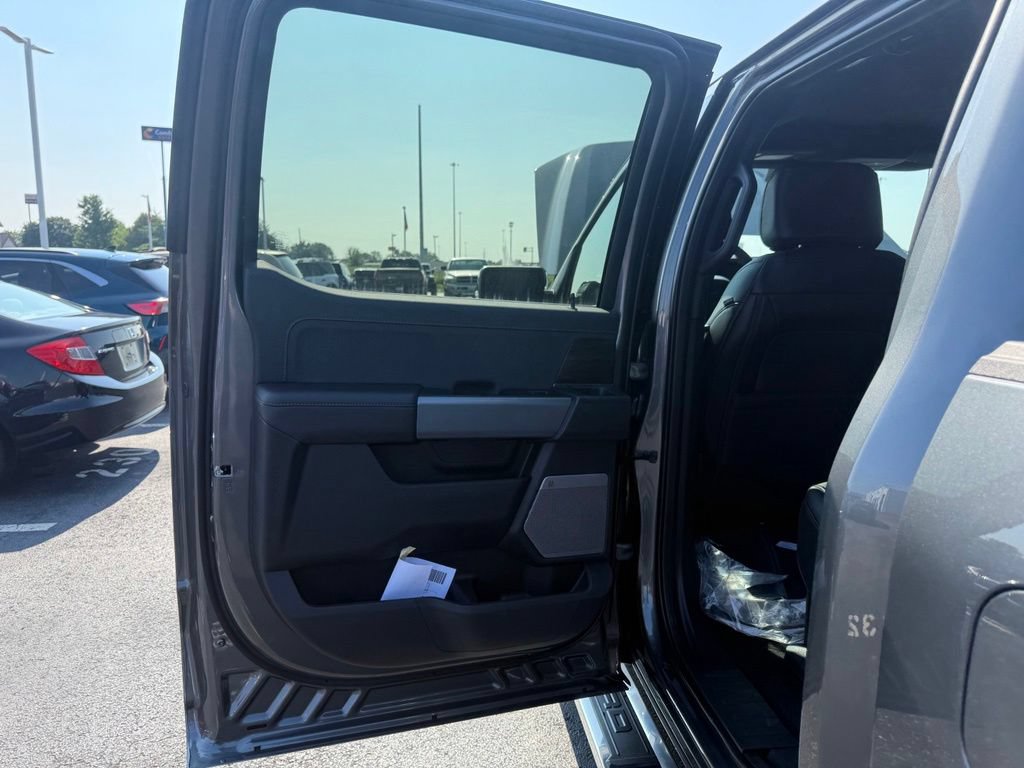 New 2026 Ford F150 Lariat w/ Equipment Group 502A High AWD/4WD image 36