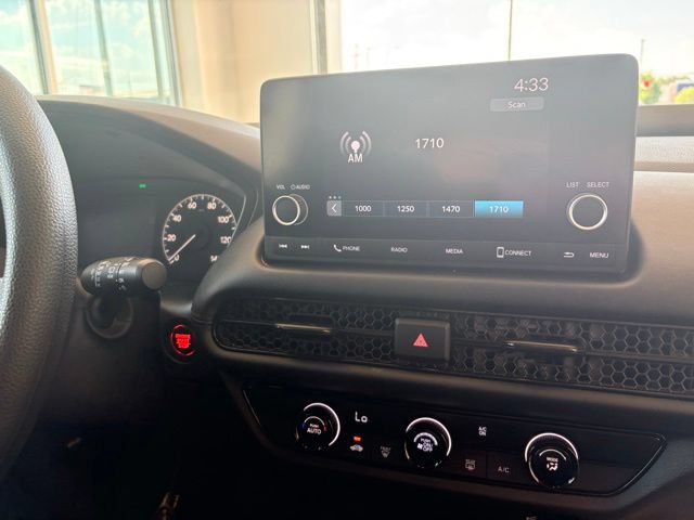 Used 2025 Honda HR-V LX image 26