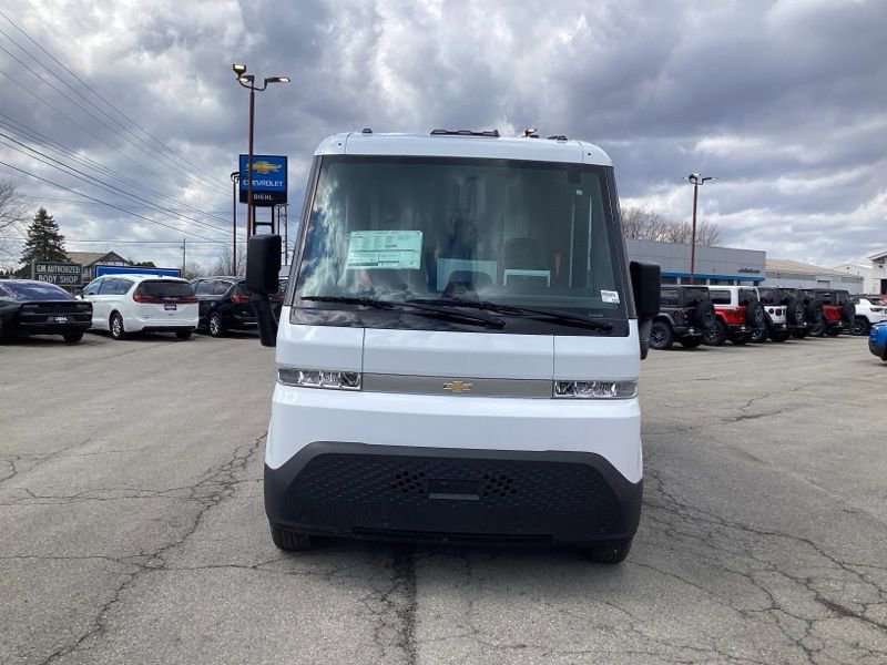 New 2025 Chevrolet Brightdrop 400 FWD image 2