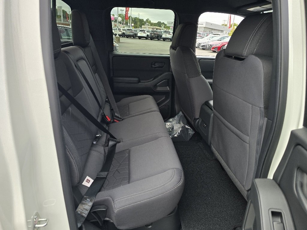 New 2026 Nissan Frontier SV image 12