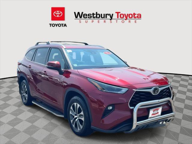Certified 2021 Toyota Highlander XLE
