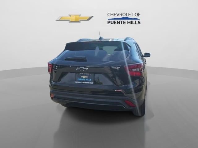 New 2026 Chevrolet Trax RS w/ Driver Confidence Package FWD image 7