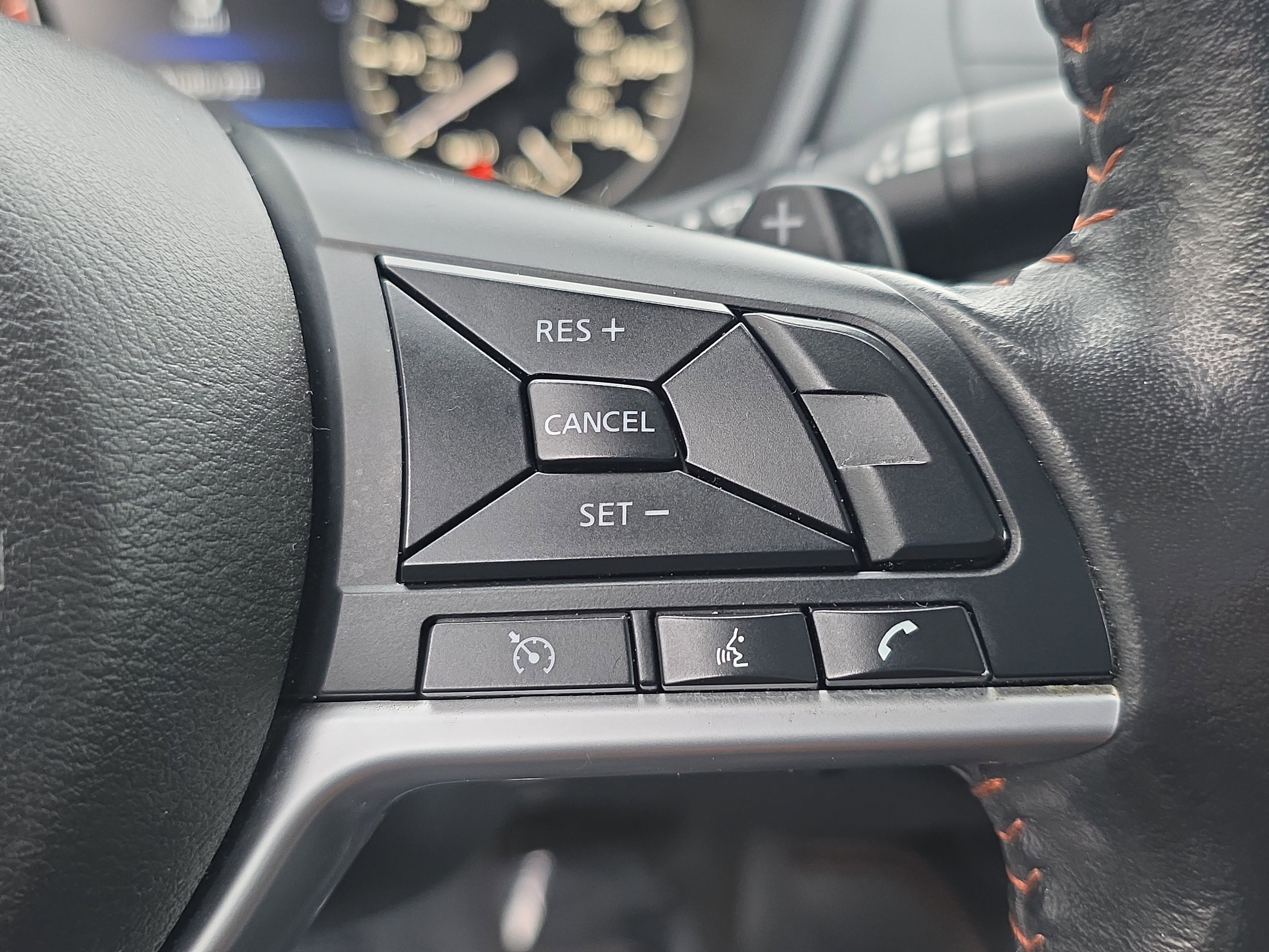 Used 2022 Nissan Altima 2.5 SR image 32