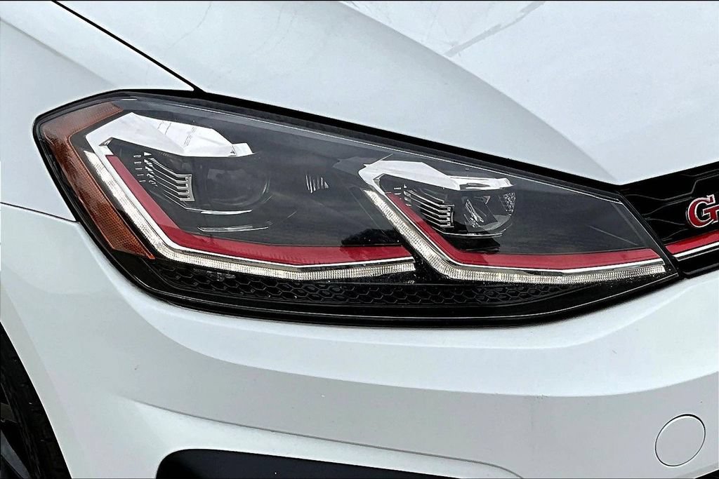 Used 2021 Volkswagen GTI SE FWD image 25