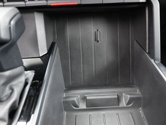 Certified 2025 Toyota Tundra SR AWD/4WD image 9