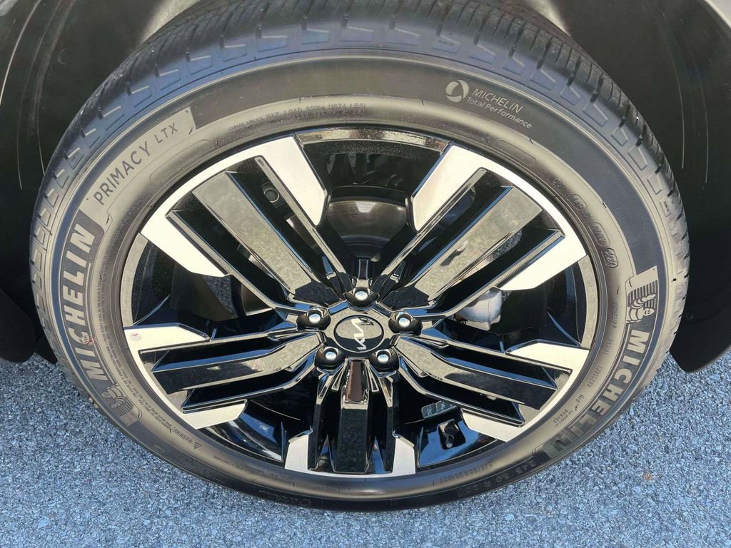 Used 2024 Kia Telluride SX w/ Towing Package AWD/4WD image 39